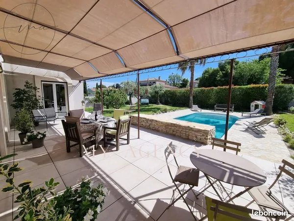 Villa 6 pièces 173 m²