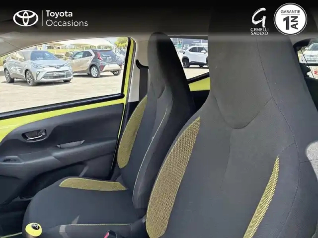 Toyota Aygo 1.0 vvt-i 69ch x-cite 3 jaune fizz 5p — photo 11