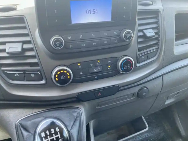 Ford Transit châssis ccb p350 l2 2.0 ecoblue 165ch trend — photo 5