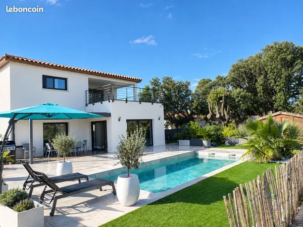 Villa contemporaine de 2024 avec piscine -175 m2- terrain paysagé de 1750 m2