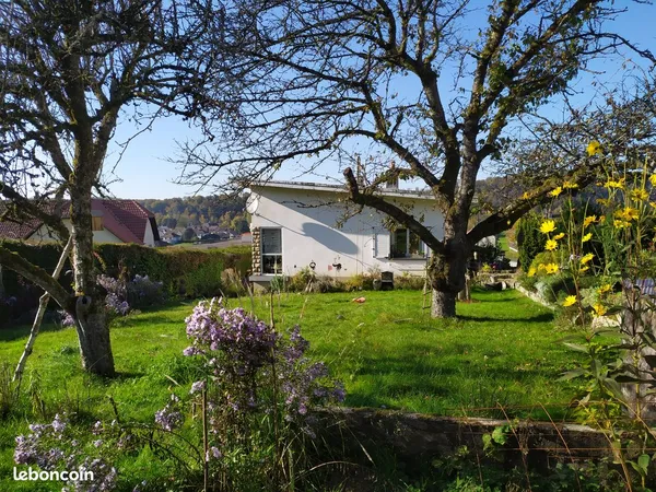Maison individuelle avec sous-sol complet
