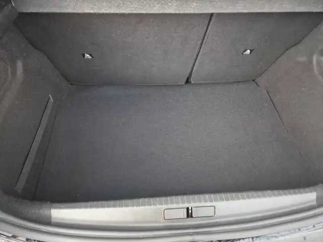 Peugeot 208 puretech 75 s&amp;s bvm5 — photo 21