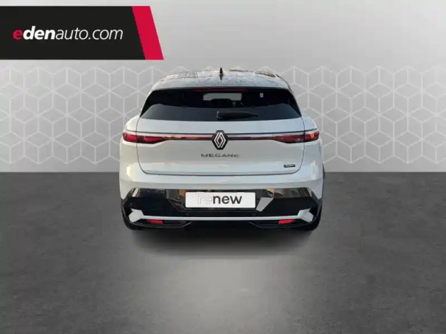 Renault Megane e-tech ev60 220 ch optimum charge — photo 4