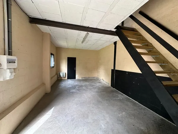 Local commercial 61 m²
