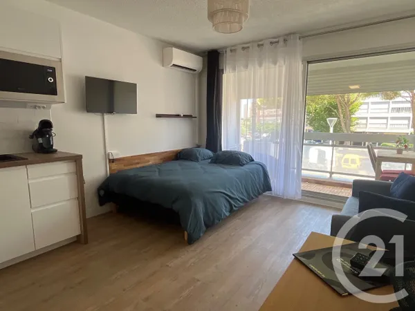 Studio 1 pièce 23 m²