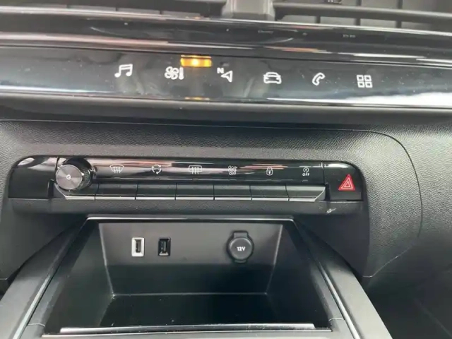 Citroën C5 Aircross hybride 136 e-dcs6 — photo 59