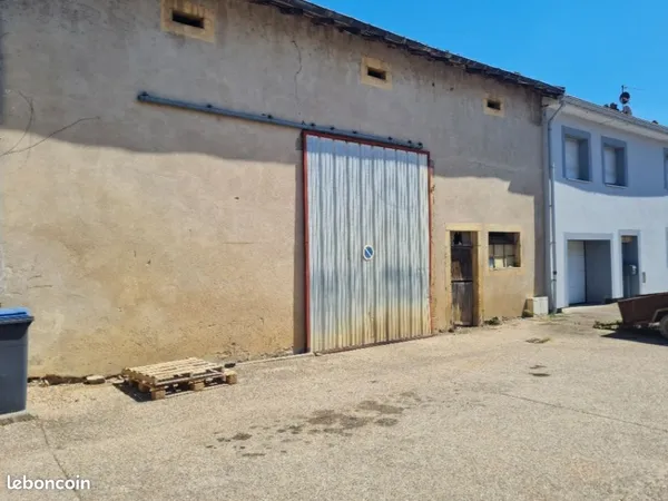 Local d’activité et entrepôt Vente Inglange 1p 180m² 70000€