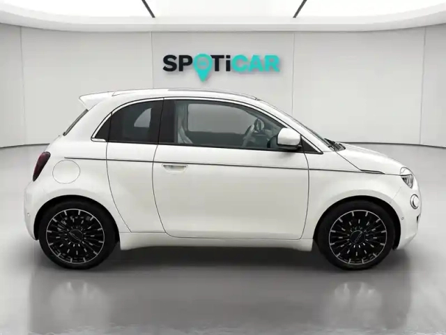 Fiat 500 3+1 e 118ch la prima my23 — photo 7