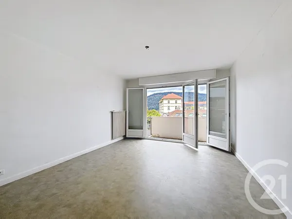 Appartement 3 pièces 77 m²