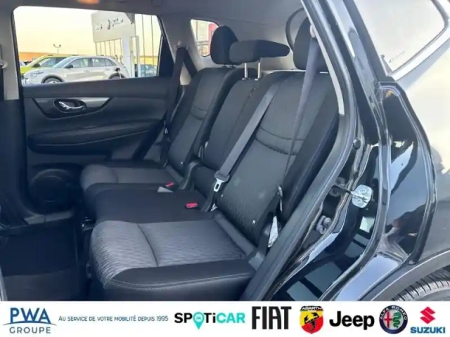 Nissan X-Trail 1.6 dci 130ch n-connecta xtronic — photo 10