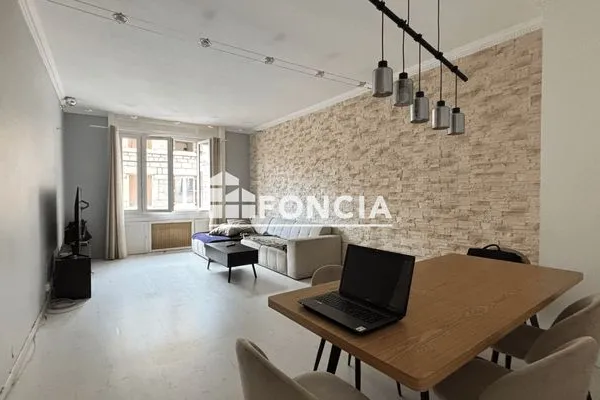 Appartement 4 pièces 83 m²