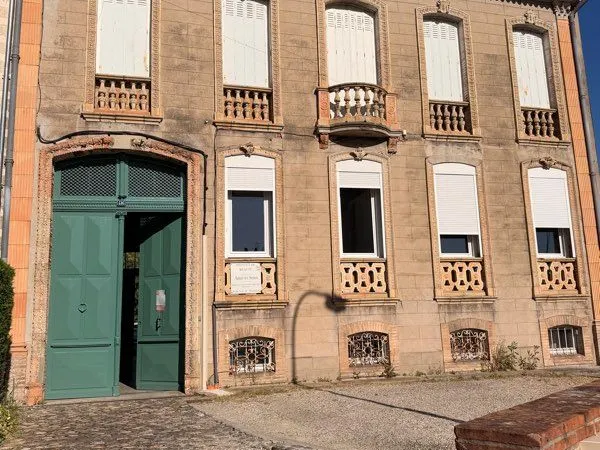 Local commercial 93m2 - centre ville