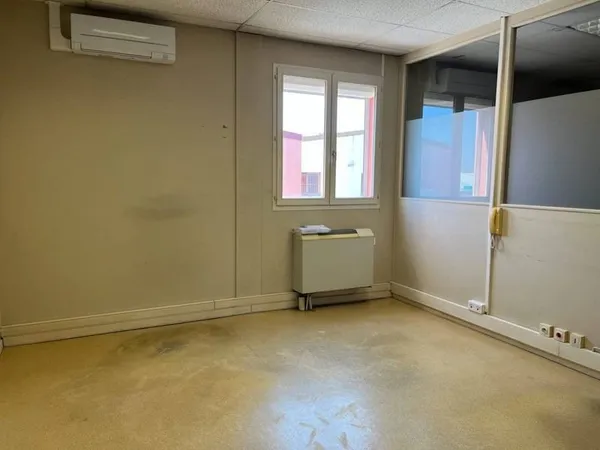 Bureaux 45 m²