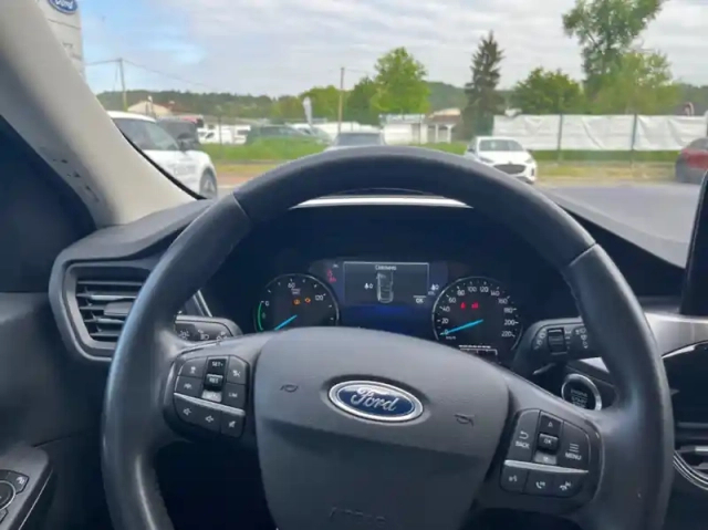 Ford Kuga 2.5 duratec 225ch powersplit phev titanium e-cvt — photo 7