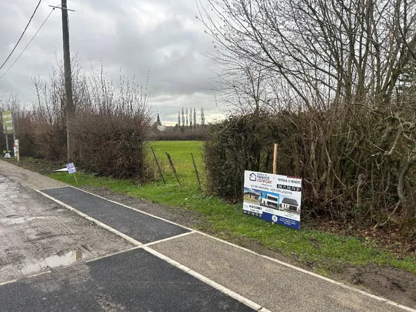 Terrain 550 m²