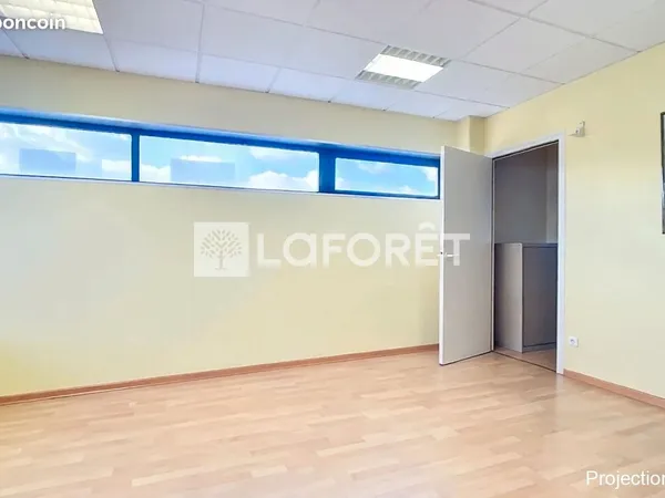 Bureaux 51 m²