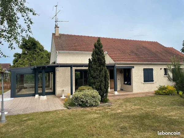 Maison plain-pied 5 pièces 172 m²