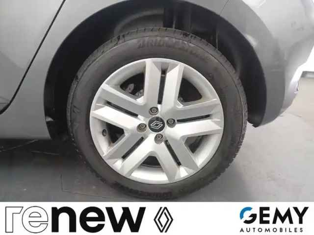 Renault Clio tce 90 — photo 11