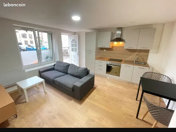 Beau T2 renové + parking