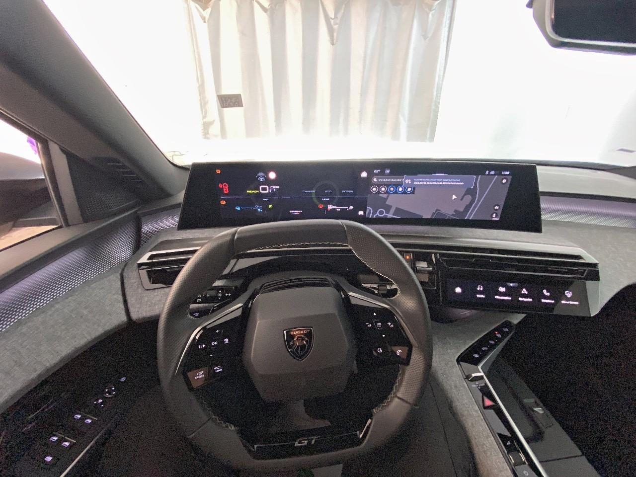 Peugeot 3008 plug-in hybrid 195 e-dcs7 gt — photo 12