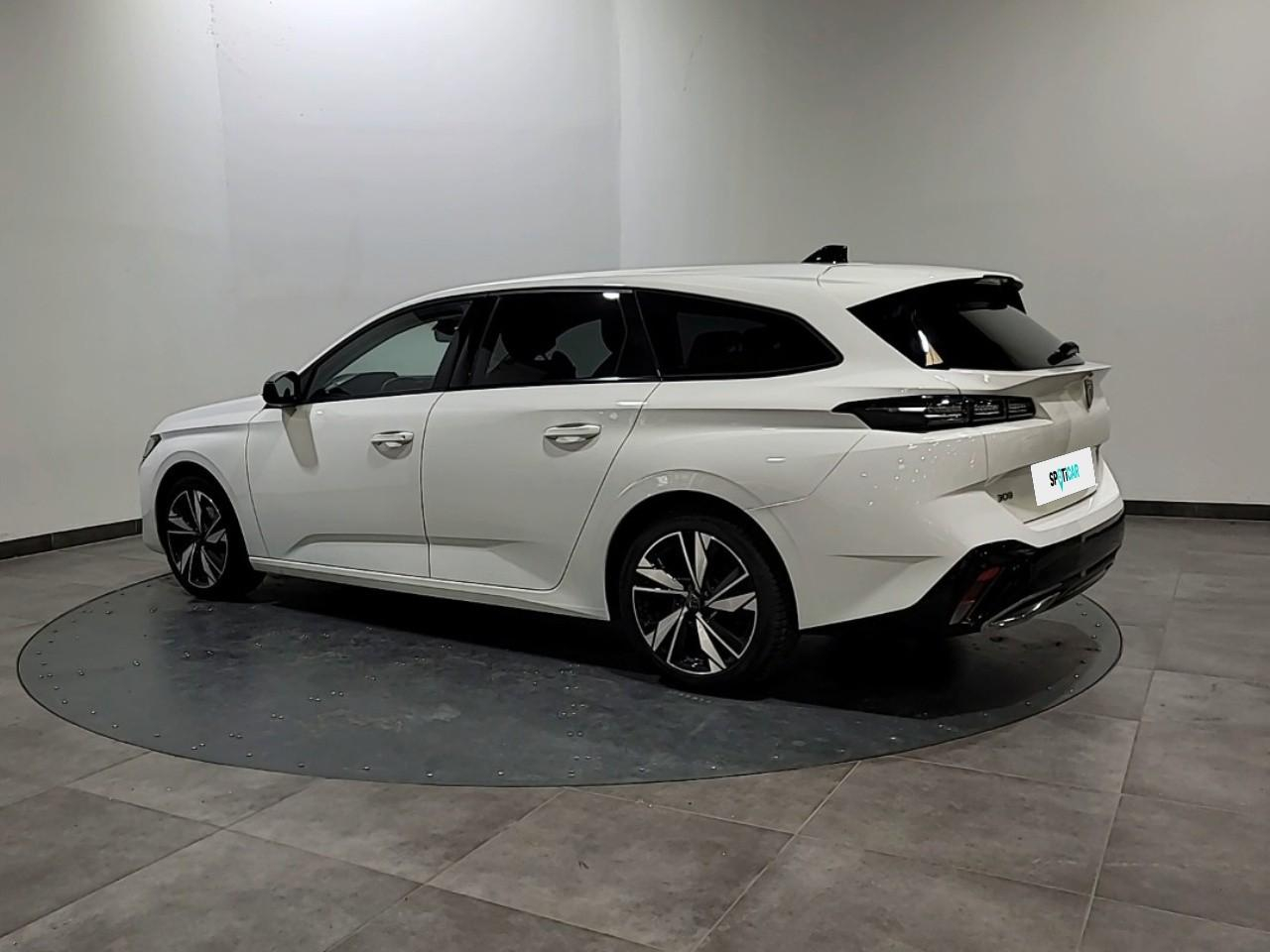 Peugeot 308 sw puretech 130ch s&s eat8 allure — photo 3