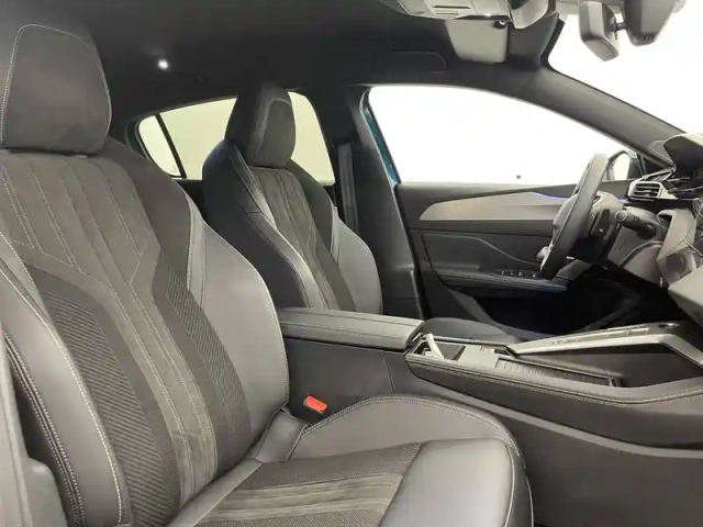 Peugeot 308 hybrid 136 e-dcs6 — photo 91