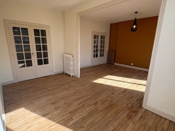Appartement 77m2 hyper centre avec garage