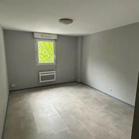 Studio avec parking box - Petit Port