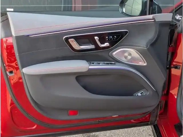Mercedes Classe S eqs 450+ berline amg line — photo 7