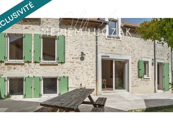 COUP DE CŒUR - Maison de charme avec dépendance - 195 m² - Terrain 660 m² - Chavenay