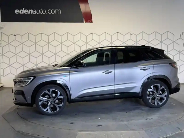 Renault Austral e-tech hybrid 200