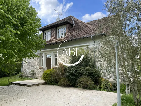 NEGOCIABLE - Maison à vendre, 4 pièces - Quartier Château