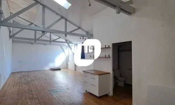 Bureaux 248 m²
