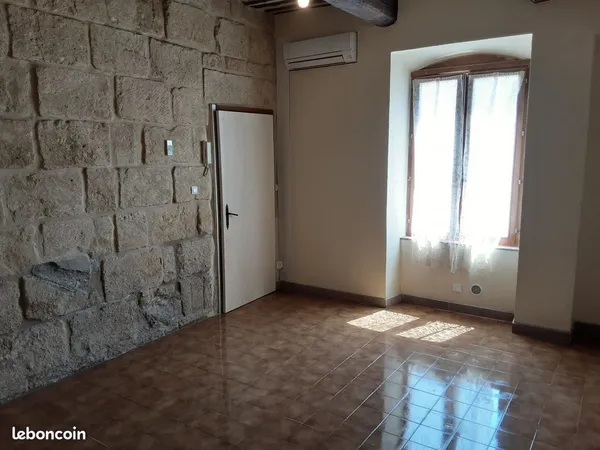 A louer appartement T3 51.9 m2