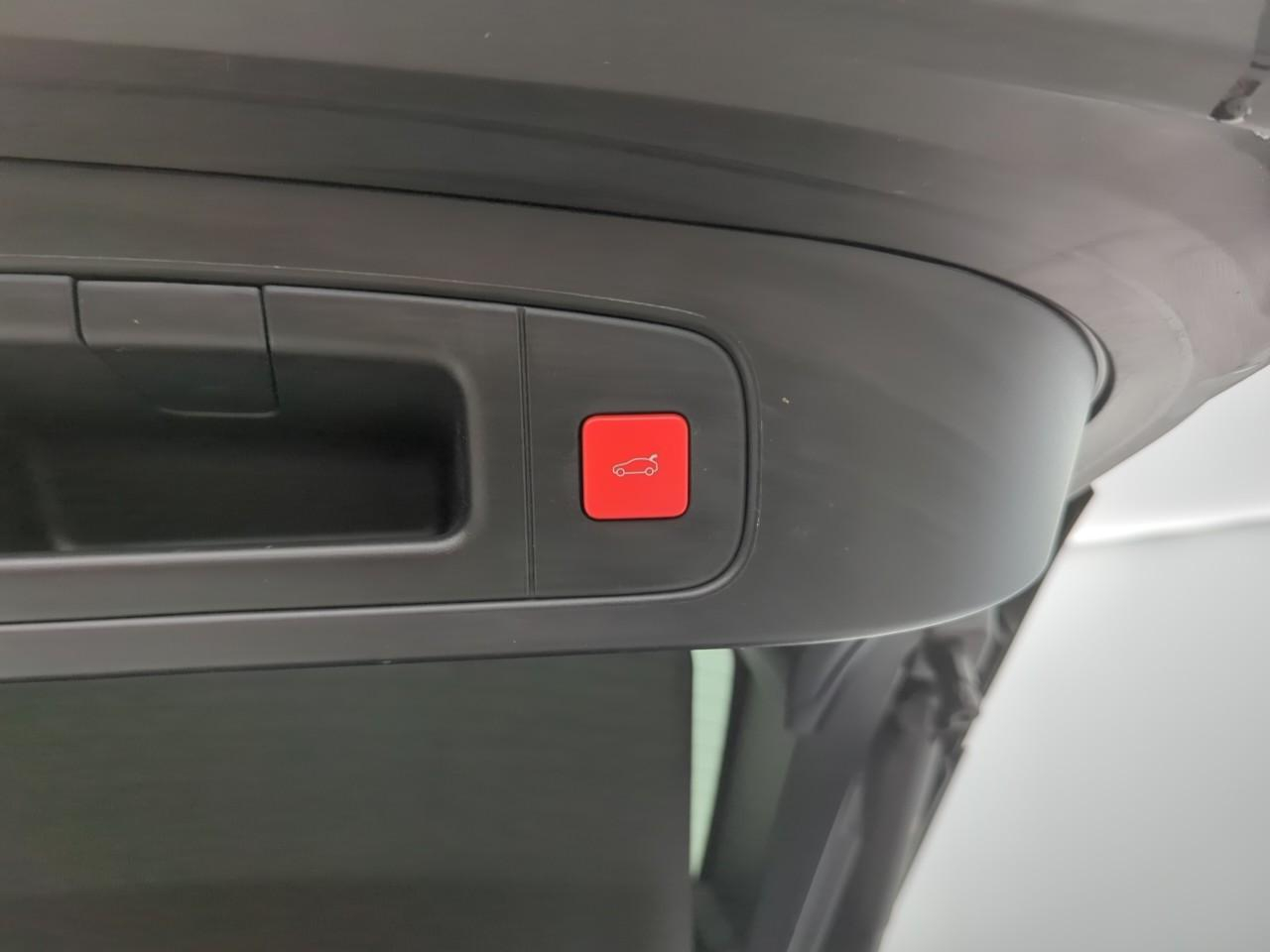 Citroën C5 X hybride rechargeable 225 e-eat8 hypnos — photo 17