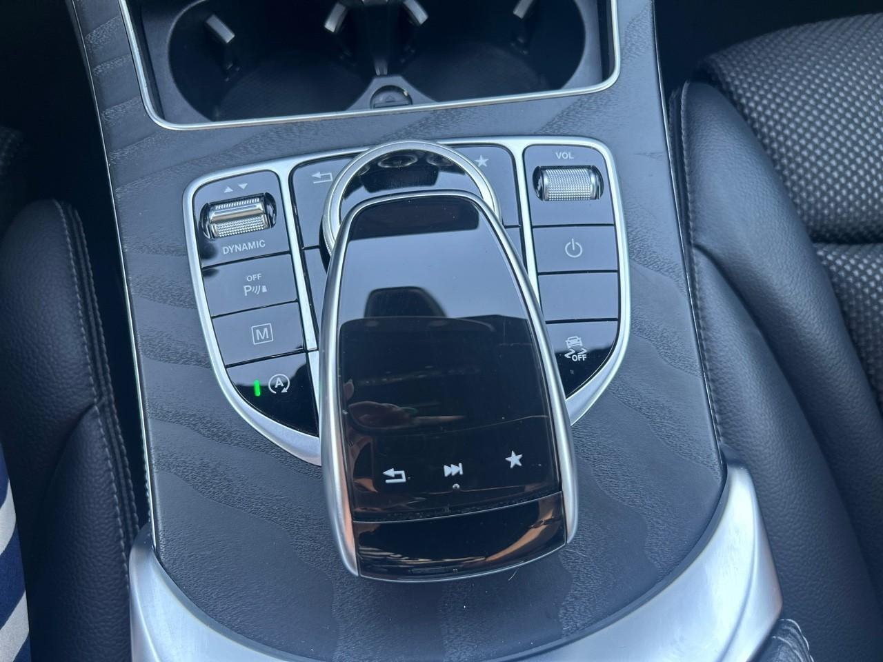 Mercedes Glc 220 d 170ch executive 4matic 9g-tronic euro6c — photo 17