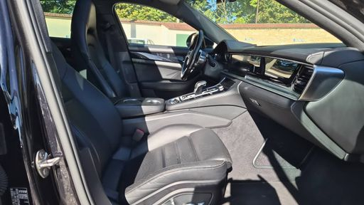 Porsche Panamera 3.0 330  AWD PDK8 - Executive – 2017 – 101950 km – Essence – Boîte Automatique — photo 51