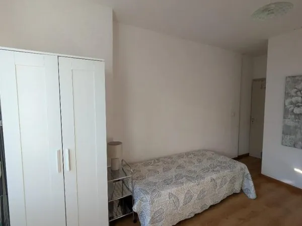 Studio 1 pièce 17 m²
