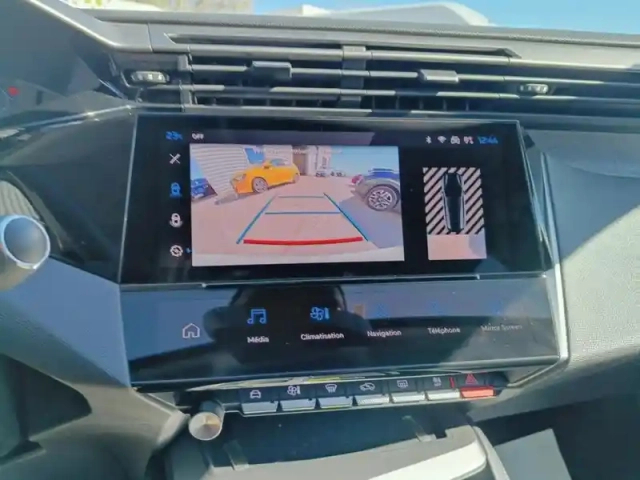 Peugeot 308 sw plug-in hybrid 195 ch e-dcs7 allure — photo 26