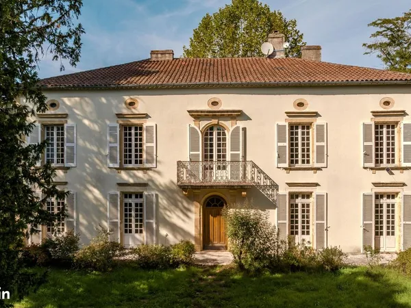 Propriété 10 pièces 400 m²