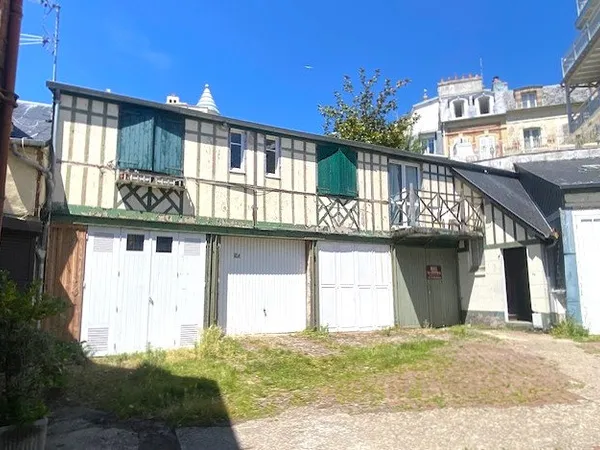 SUPERBE 2 PIÈCES DE 42,69 M2 AU COEUR DE TROUVILLE