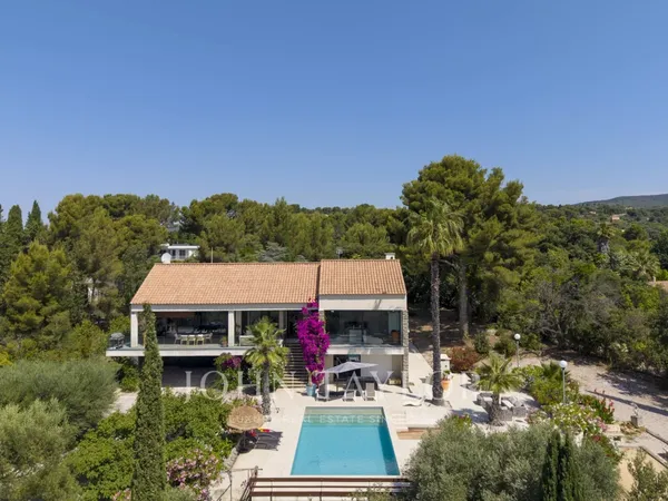 Villa contemporaine avec vue mer à vendre à La Ciotat