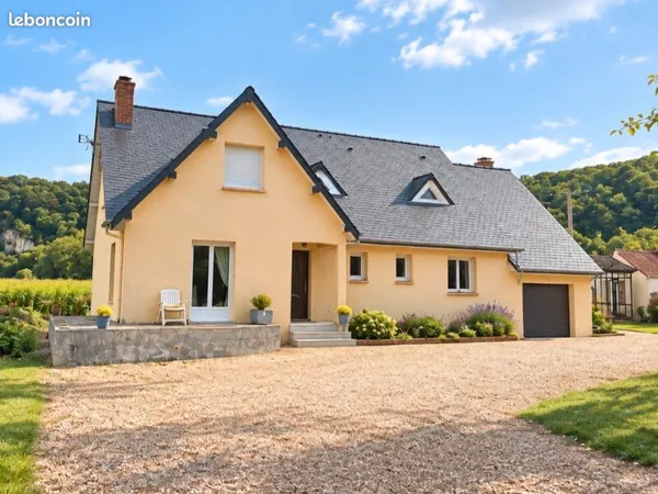Maison familiale à ST Jean de Folleville