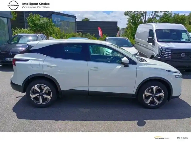 Nissan Qashqai mild hybrid 158 ch xtronic — photo 4