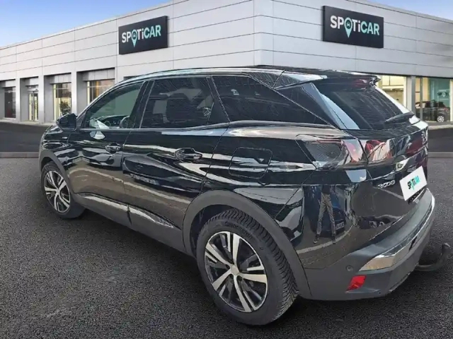 Peugeot 3008 hybrid 225 e-eat8 — photo 17