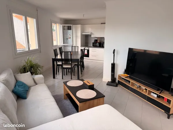 Apparemment 65m2