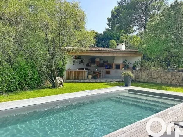 Maison 4 pièces 170 m²
