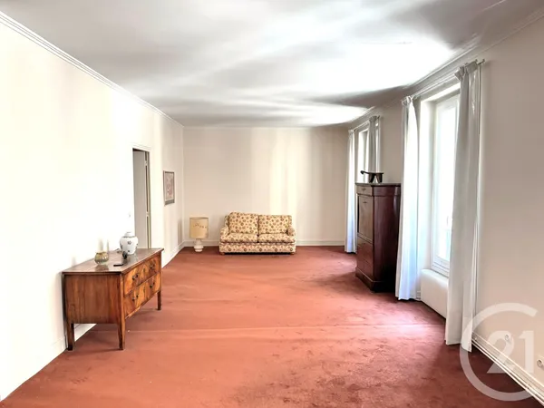 Appartement 2 pièces 84 m²