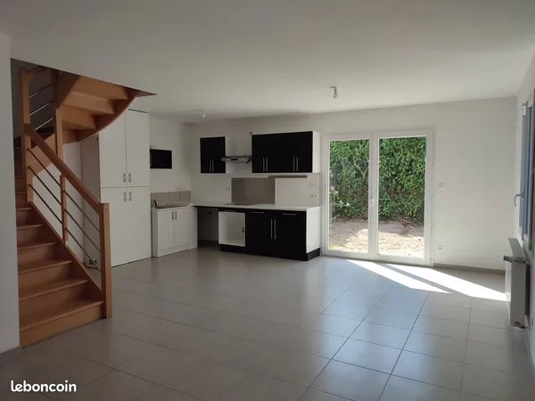 Maison T3 Bis - 75 M2