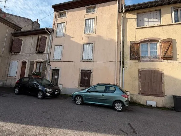 Immeuble de rapport 9 pièces 170 m²
